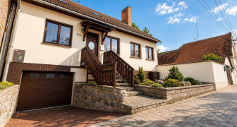 Prodej rodinného domu 5+kk, 187.1 m2, pozemek 245.7 m2, Dolní Dunajovice
