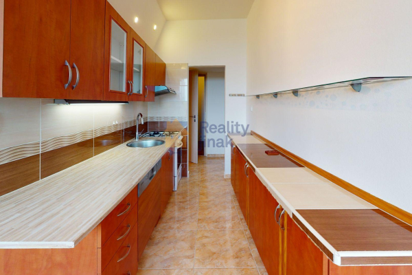 byt-31-Pavlovska-Brno-Kitchen.jpg